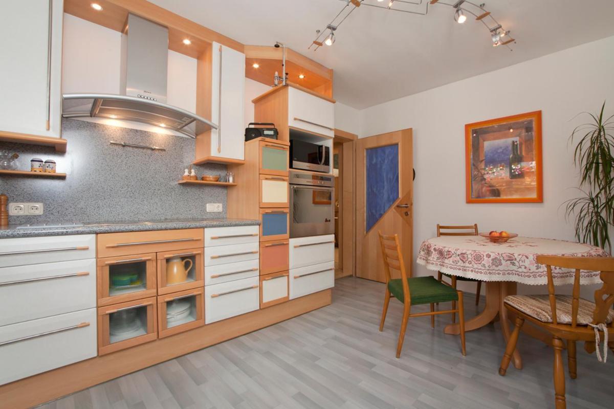 Exklusiv Hofer Apartment *